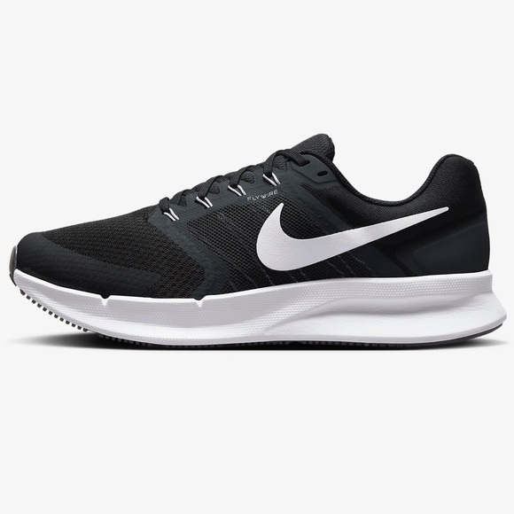 Nike Run Swift 3 Men’s Running Gym Sneaker Shoes Black White - Size 13 NEW